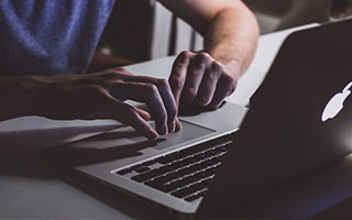 开云app下载教程-西甲中锋无球跑动模式对防线施压模式研究，无球跑位阻挡犯规