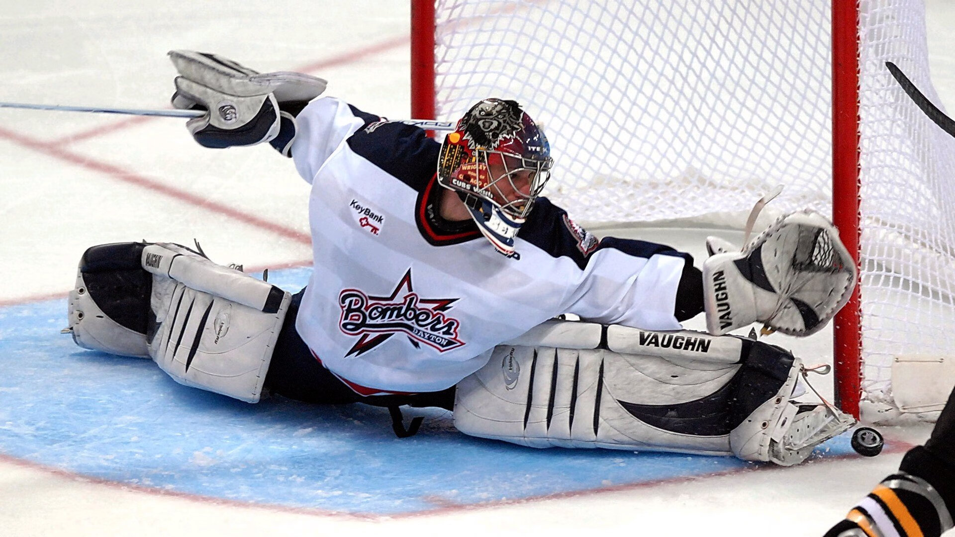 赛事创新：五大联赛引入新技术提升观赛体验，五大联赛赛制